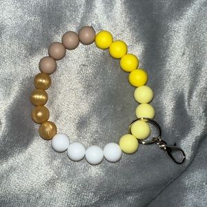 Silicone beaded wristlet keychain